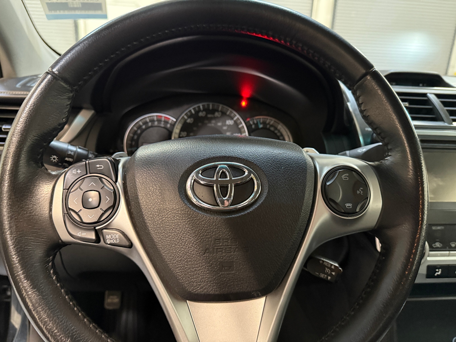 Thumbnail: 2014 Toyota Camry - 5