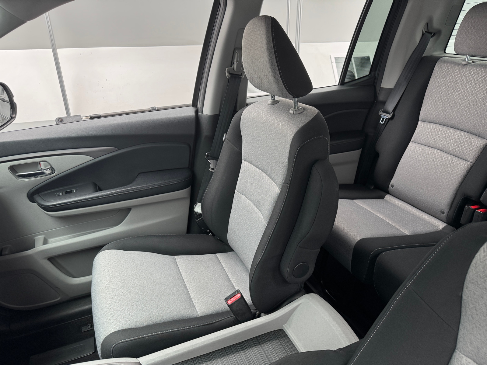 Thumbnail: 2017 Honda Ridgeline - 2