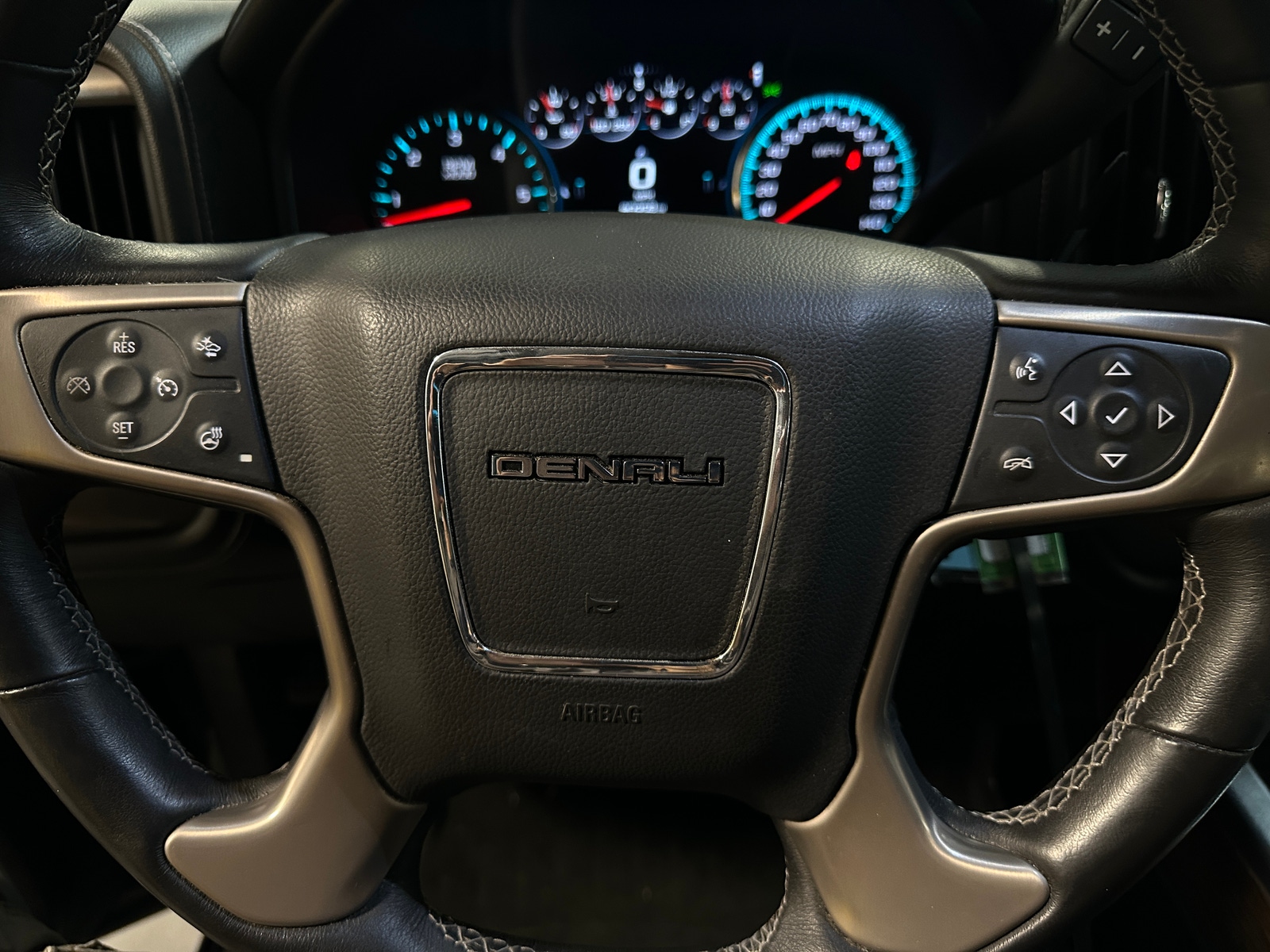 Thumbnail: 2017 GMC Sierra 1500 - 4