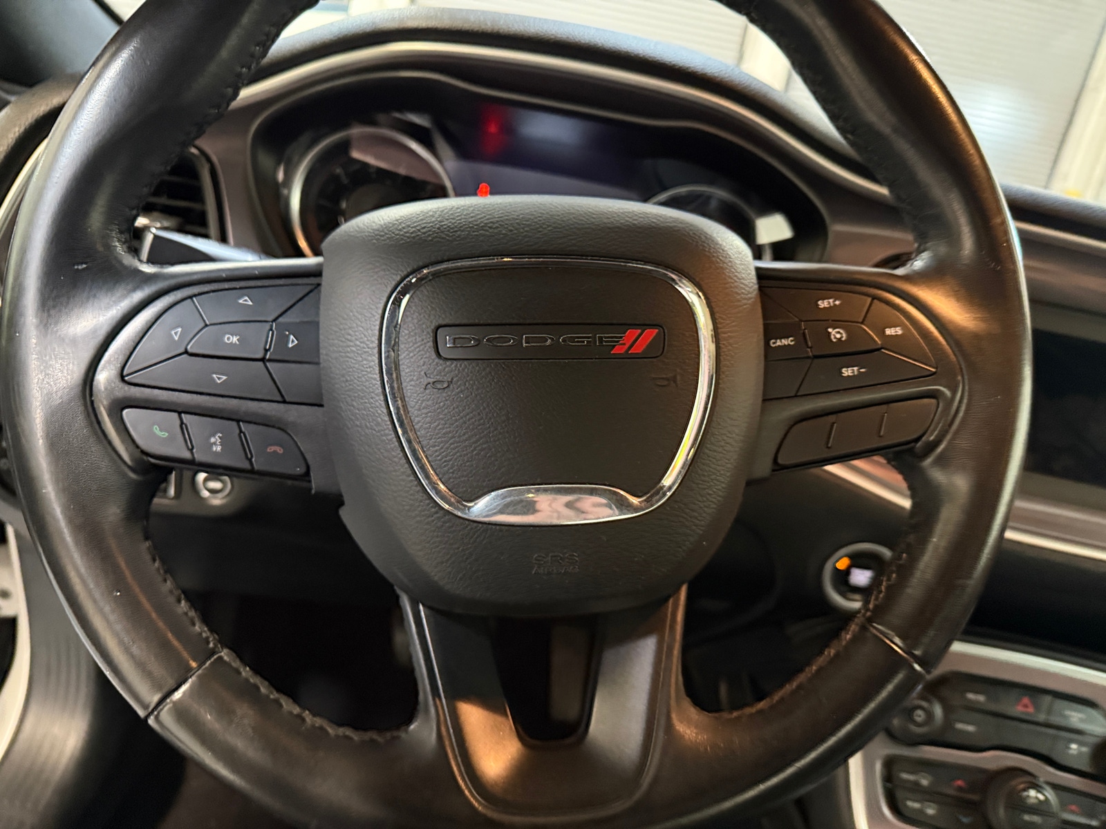 Thumbnail: 2019 Dodge Challenger - 4