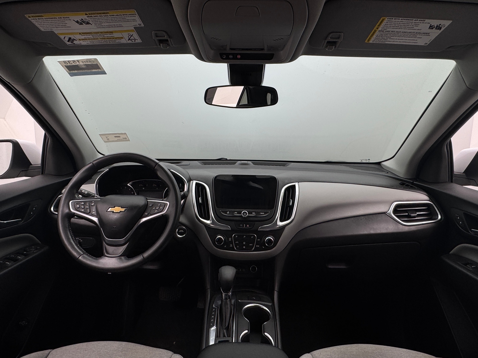 Thumbnail: 2022 Chevrolet Equinox - 3