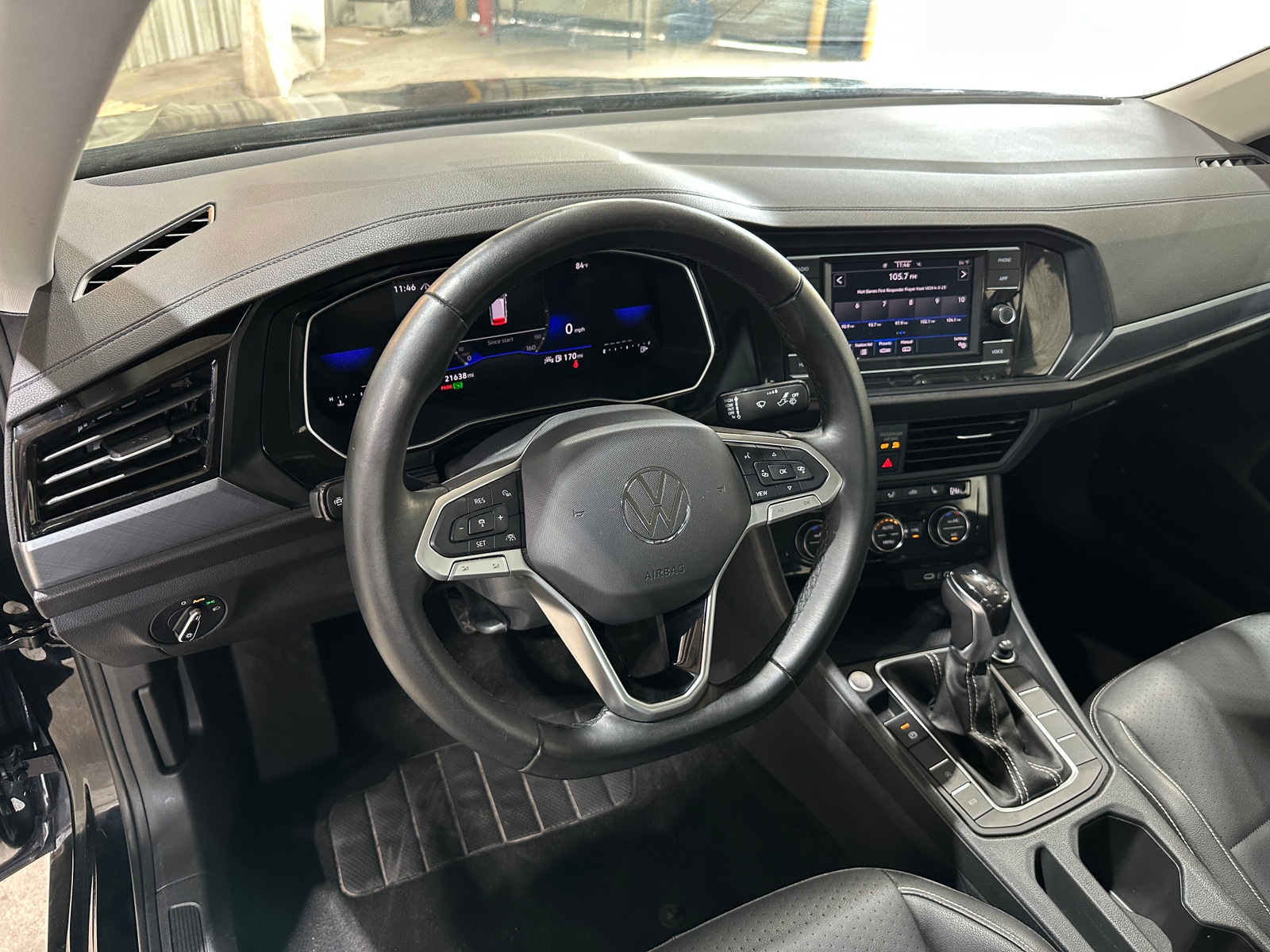 Thumbnail: 2024 Volkswagen Jetta - 4