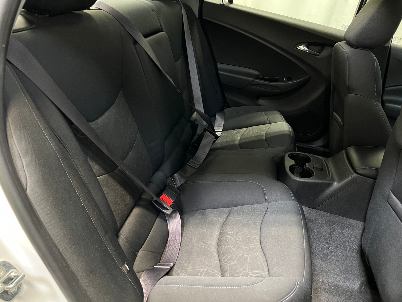 Thumbnail: 2017 Chevrolet Volt - 6