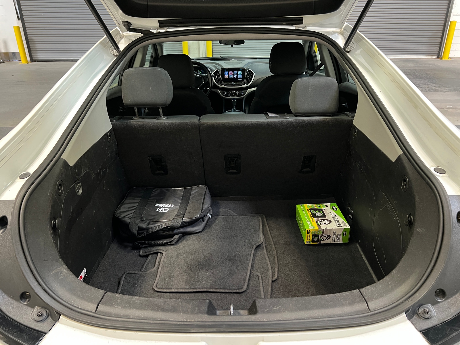 Thumbnail: 2017 Chevrolet Volt - 7