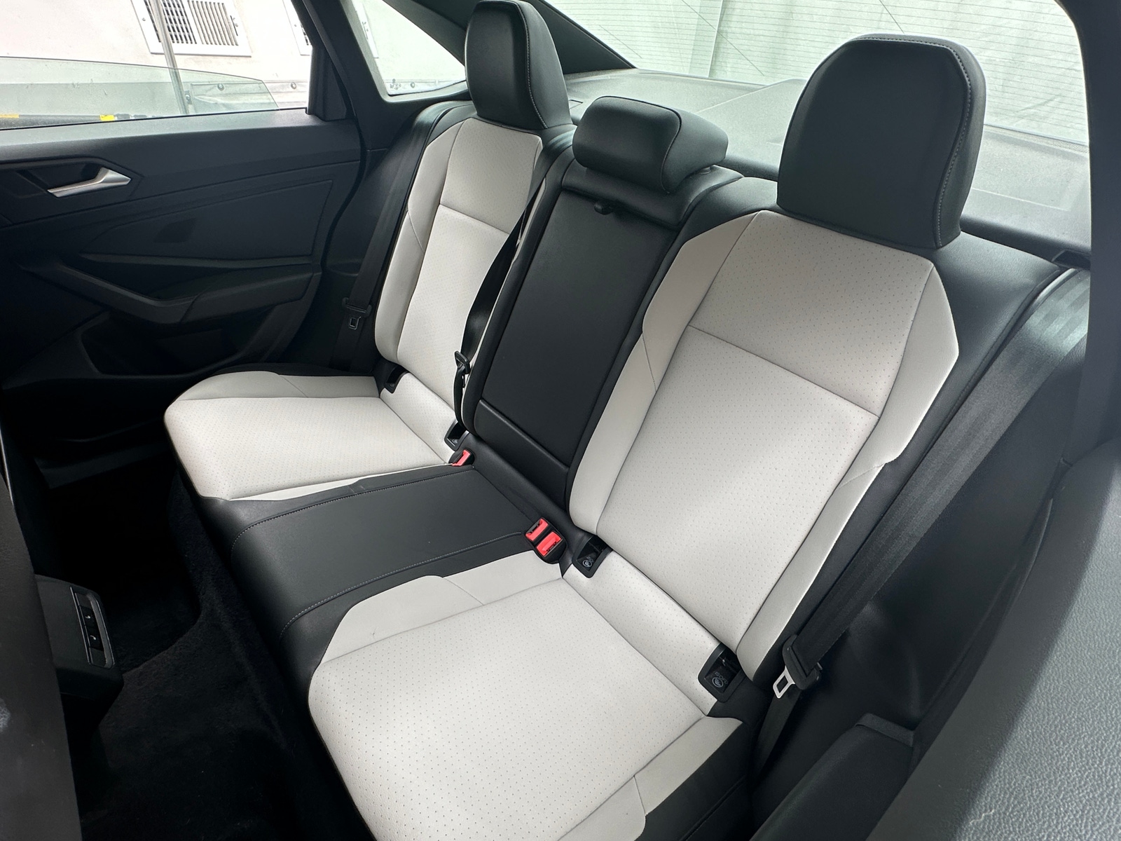 Thumbnail: 2019 Volkswagen Jetta - 6