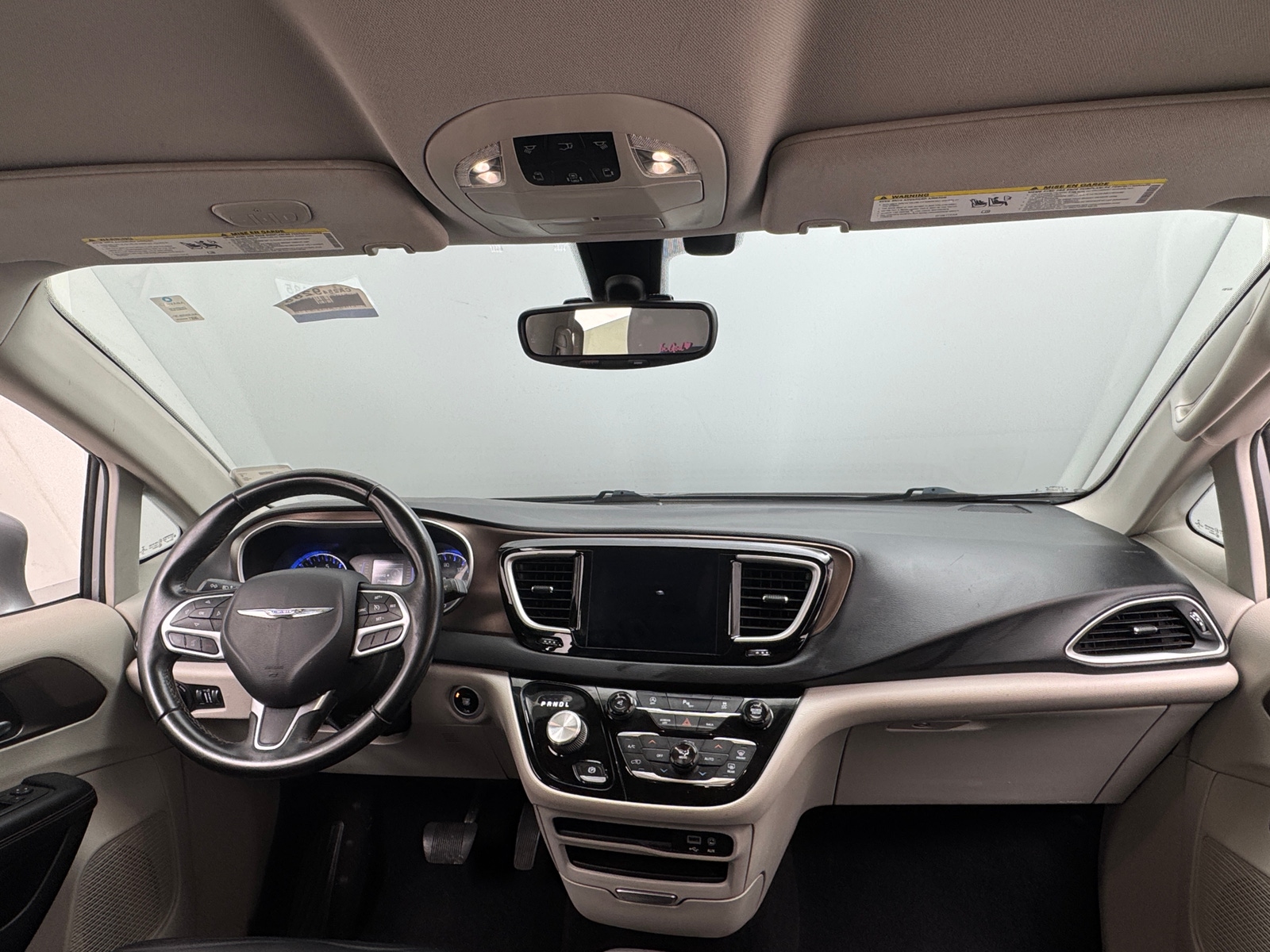 Thumbnail: 2017 Chrysler Pacifica - 2