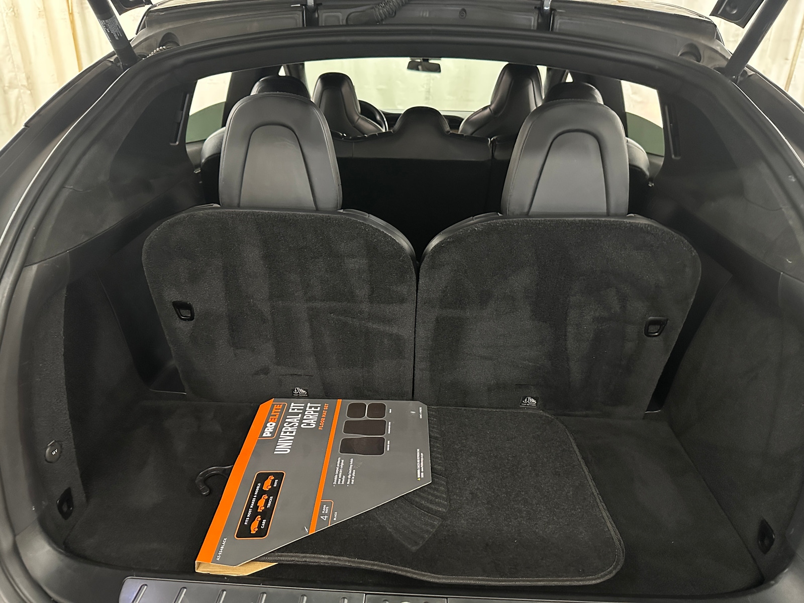 Thumbnail: 2018 Tesla Model X - 6