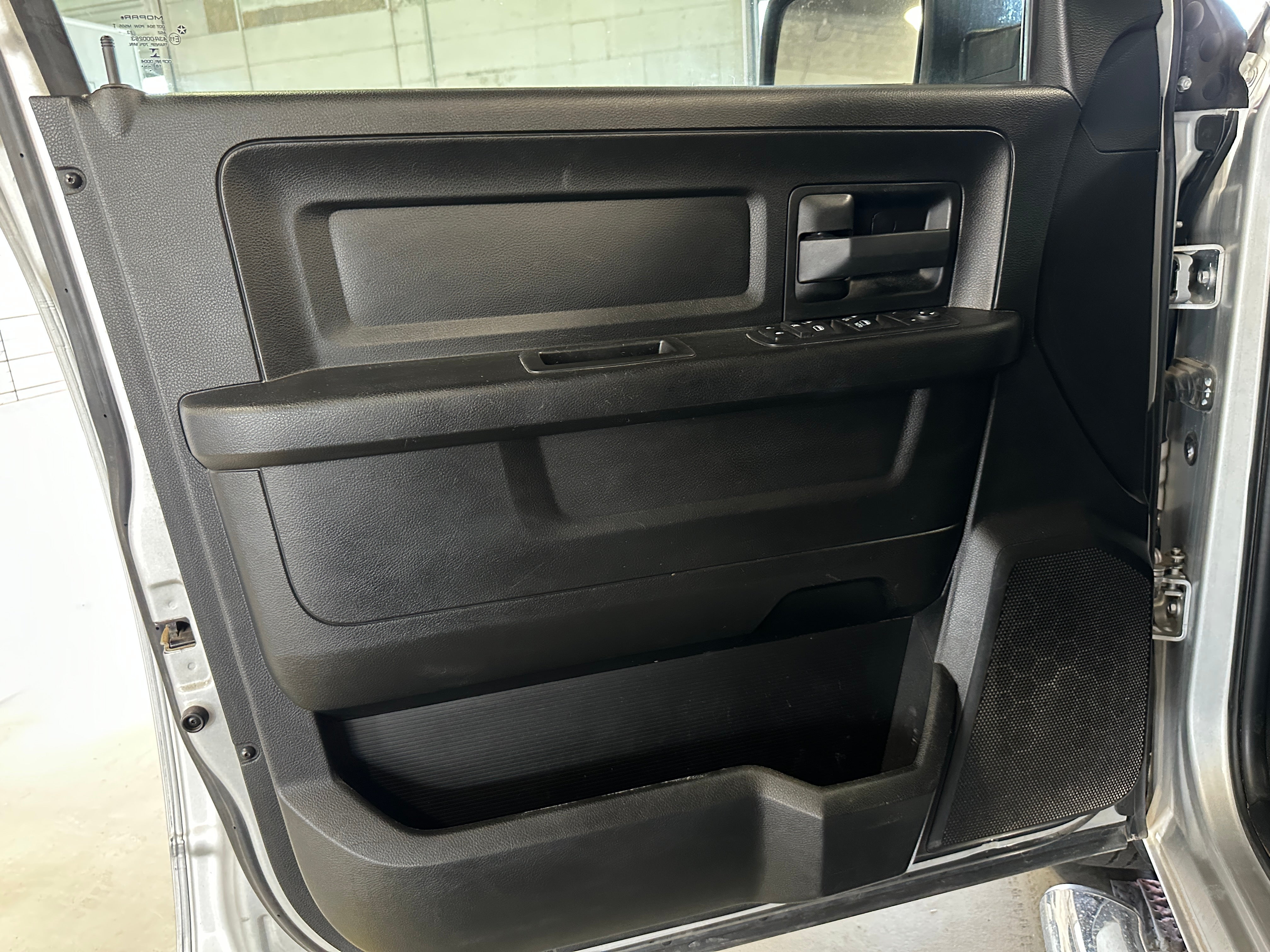 Image 8 of 2019 Ram 1500 Classic Quad Cab Tradesman 6 1/3 ft