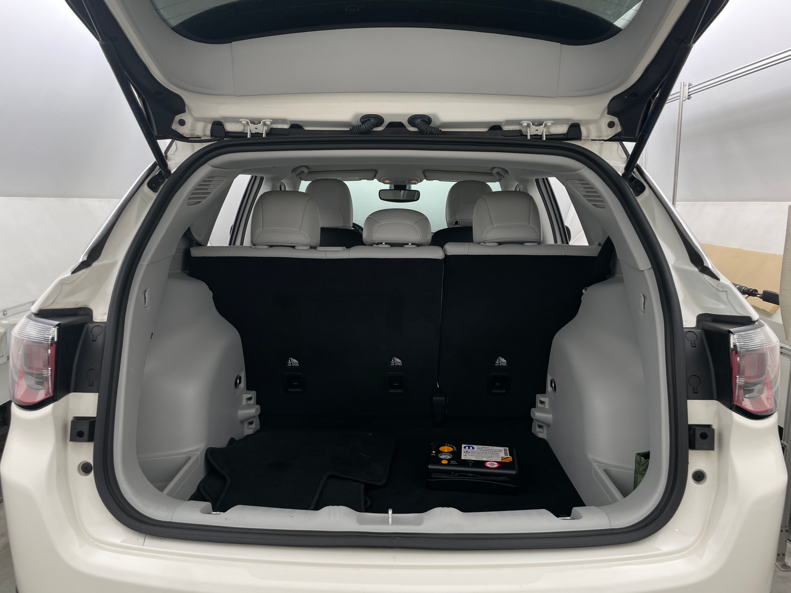 Thumbnail: 2020 Jeep Compass - 6