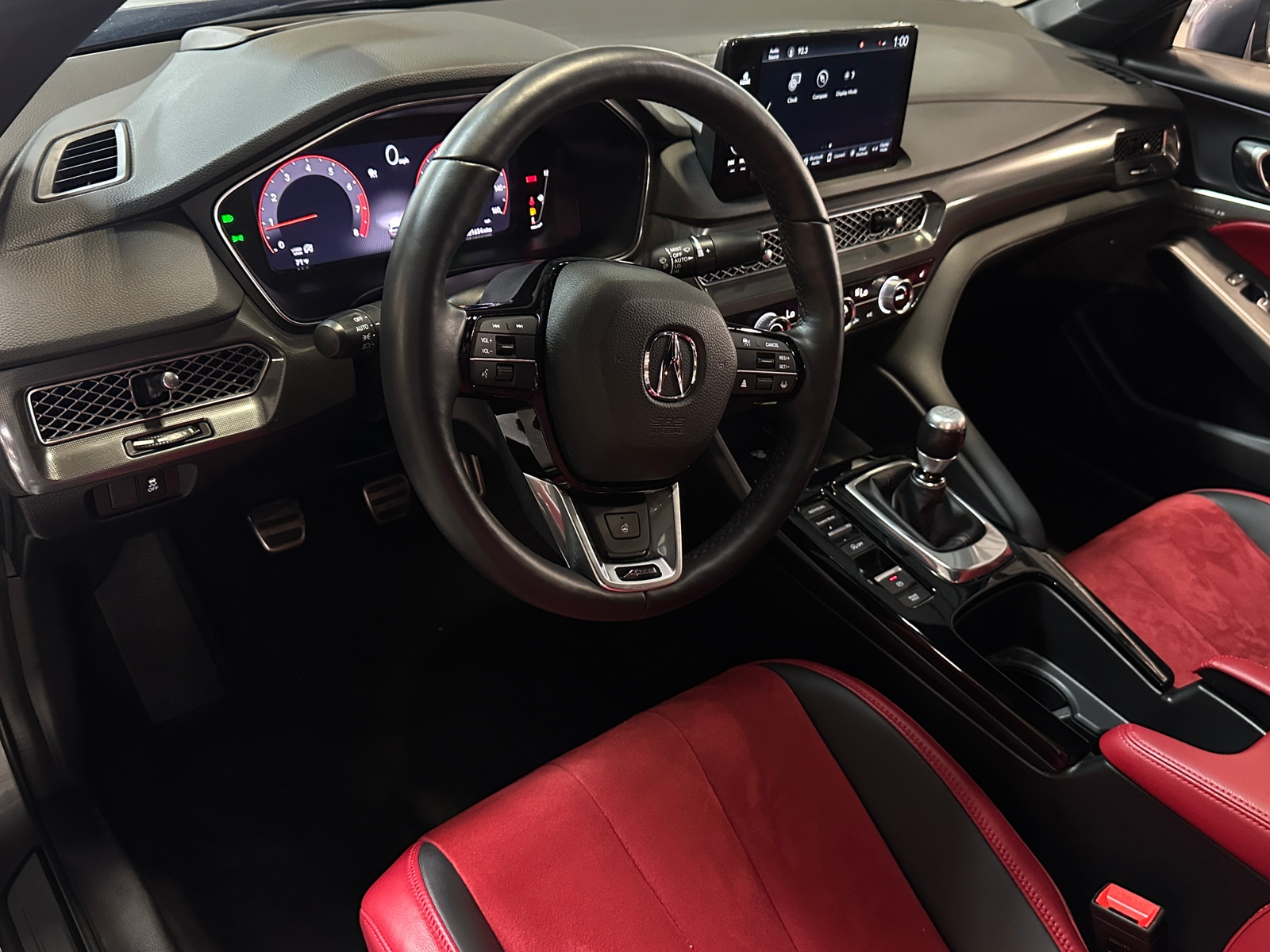 Thumbnail: 2023 Acura Integra - 2