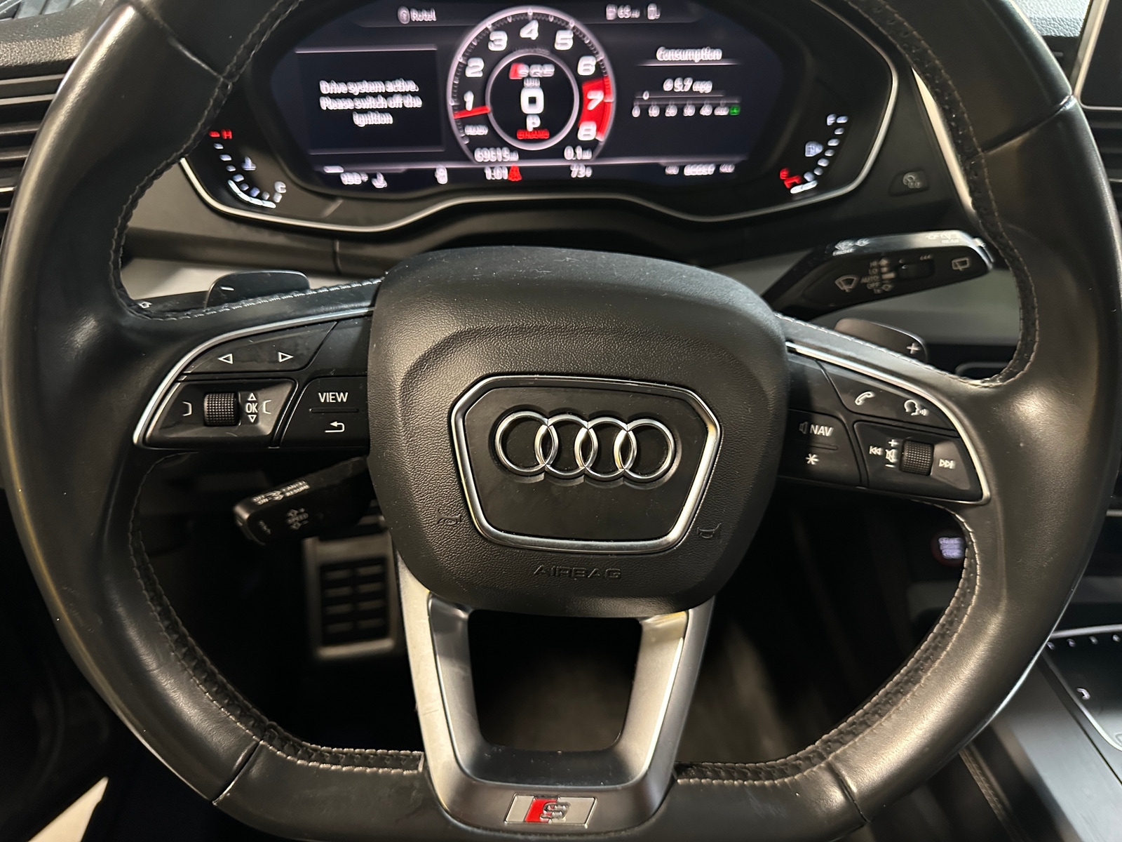 Thumbnail: 2018 Audi SQ5 - 4