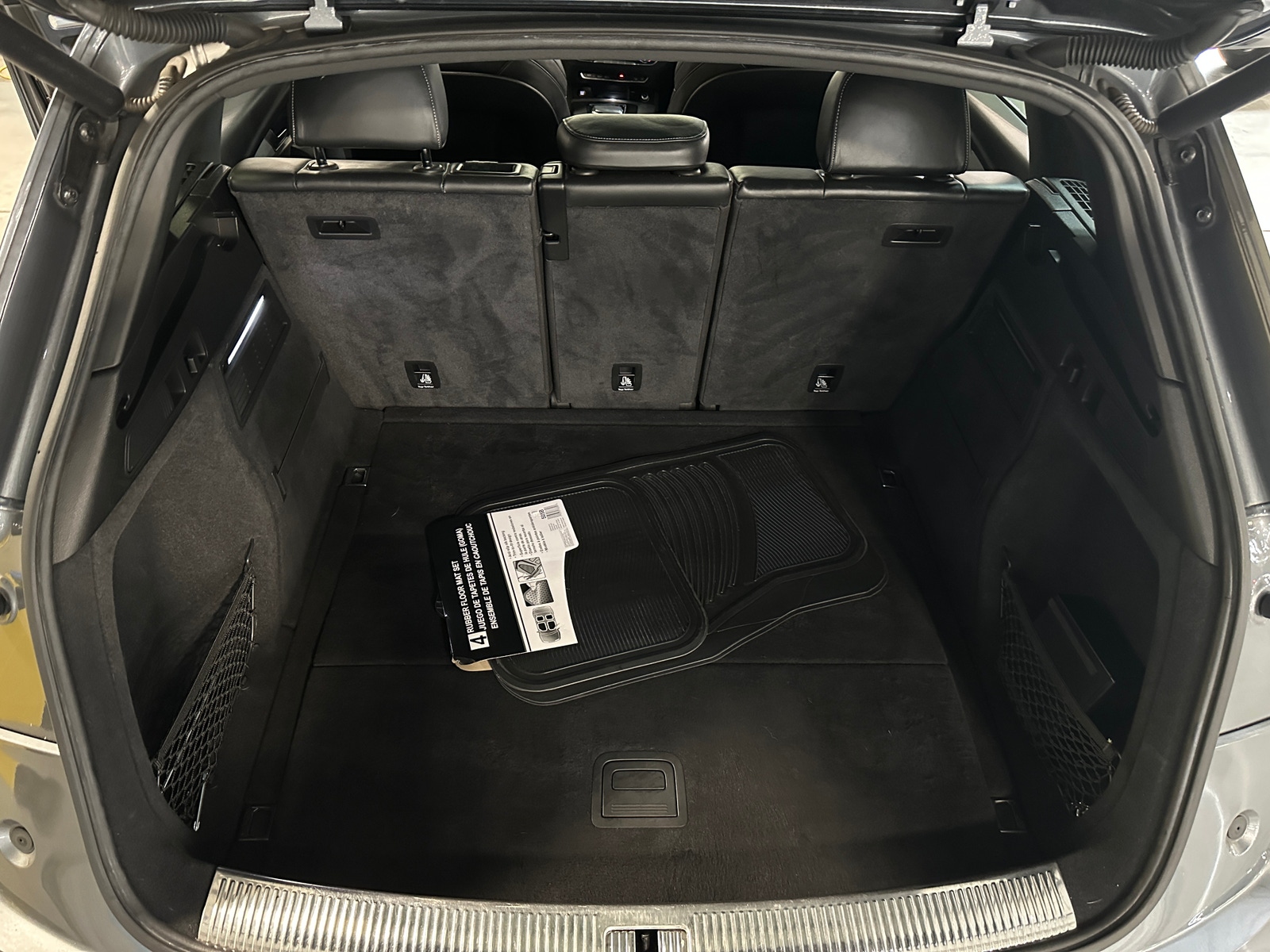 Thumbnail: 2018 Audi SQ5 - 6