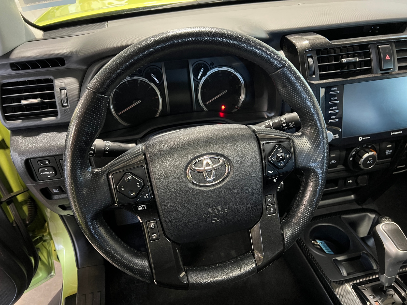 Thumbnail: 2023 Toyota 4Runner - 4
