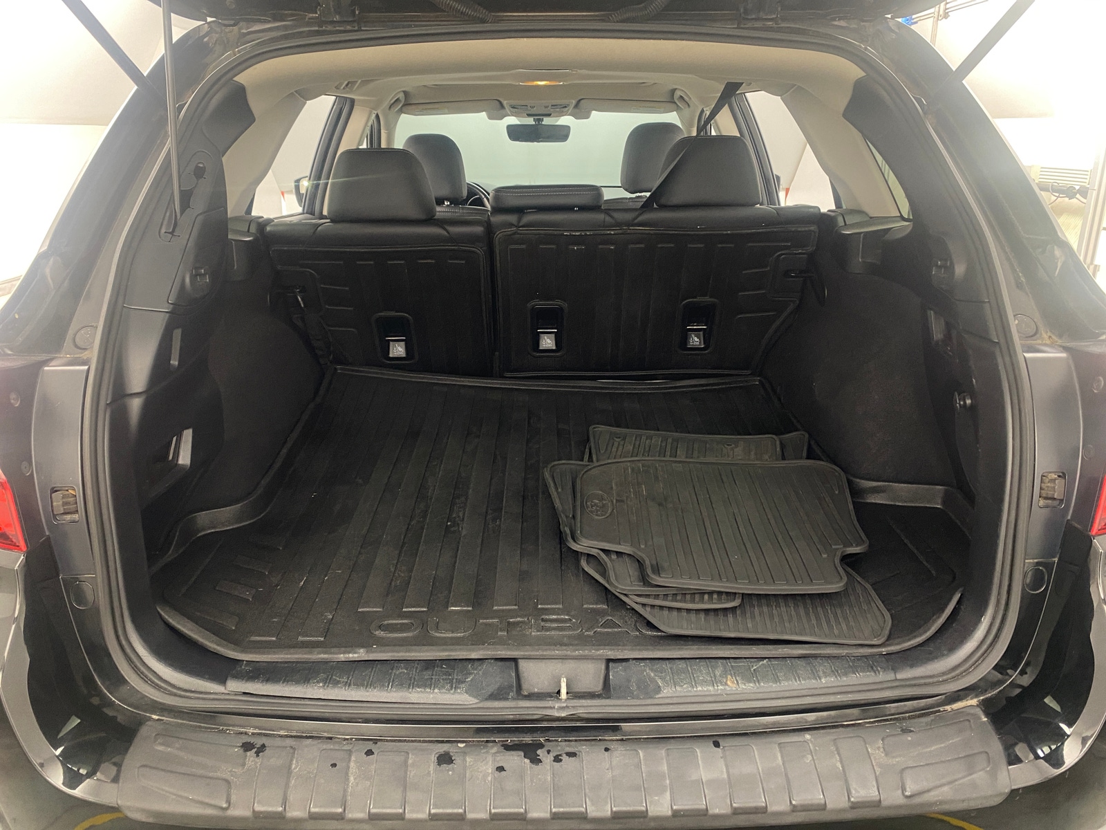 Thumbnail: 2017 Subaru Outback - 6