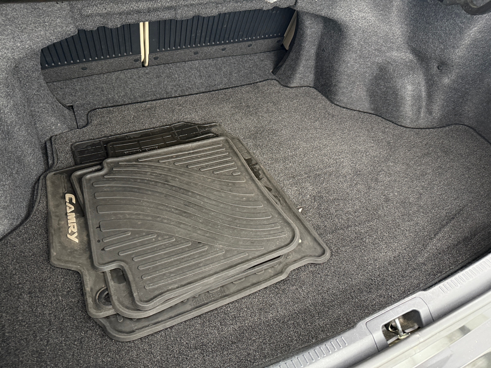 Thumbnail: 2012 Toyota Camry - 6