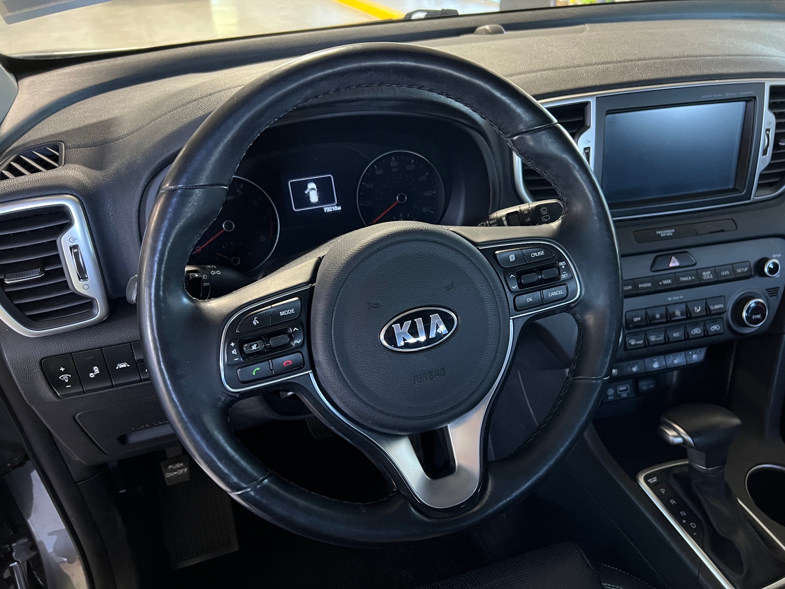 Thumbnail: 2017 Kia Sportage - 4