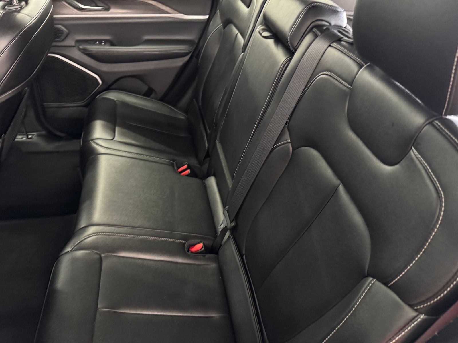 Thumbnail: 2024 Jeep Grand Cherokee - 5