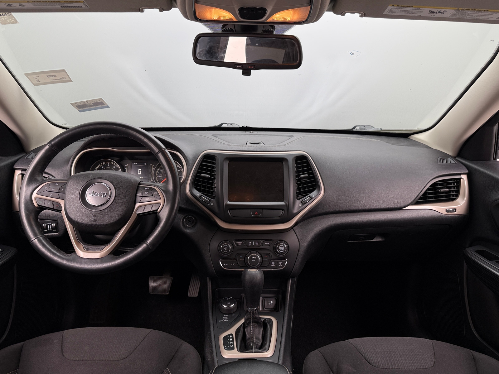 Thumbnail: 2015 Jeep Cherokee - 3