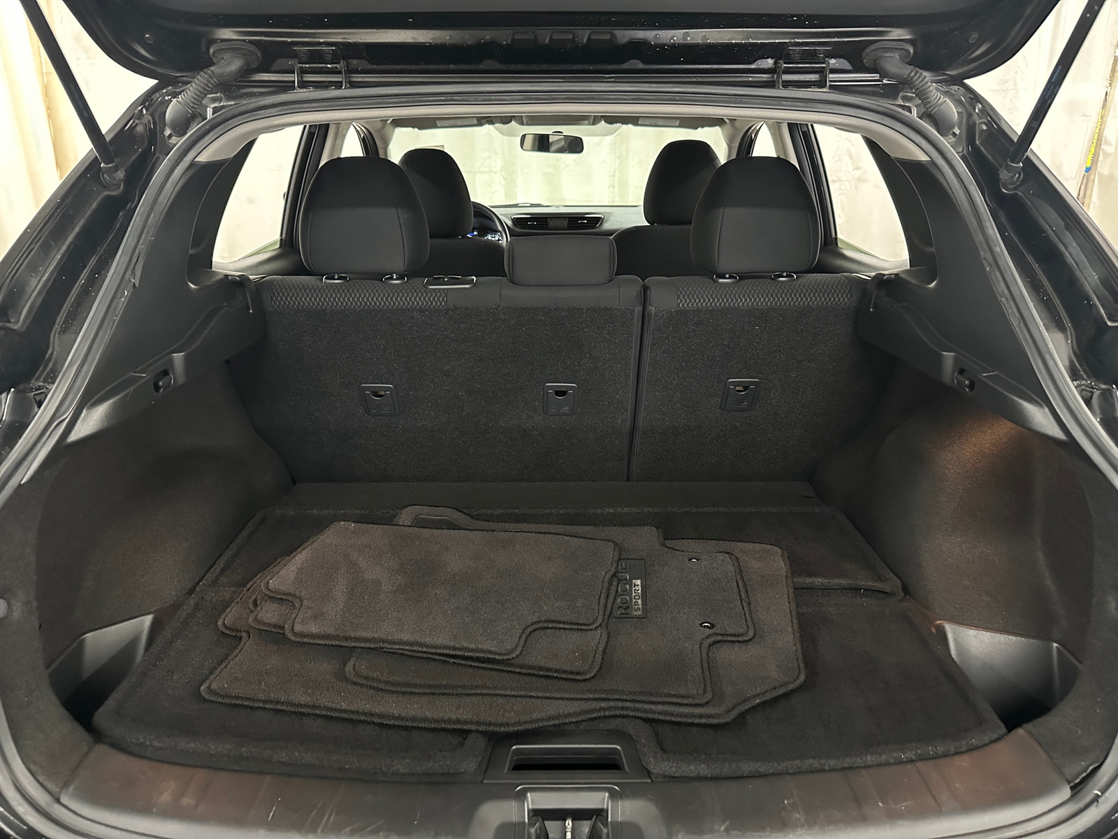 Thumbnail: 2019 Nissan Rogue Sport - 7