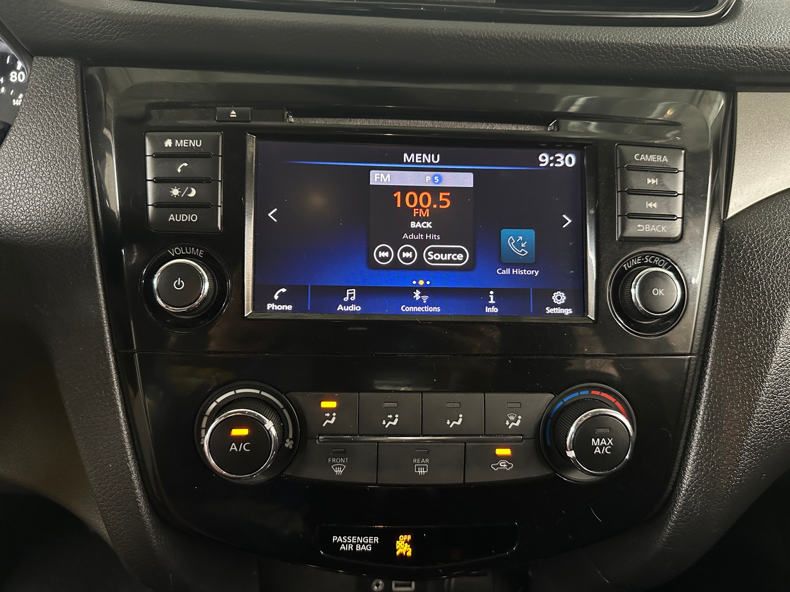 Thumbnail: 2019 Nissan Rogue Sport - 4