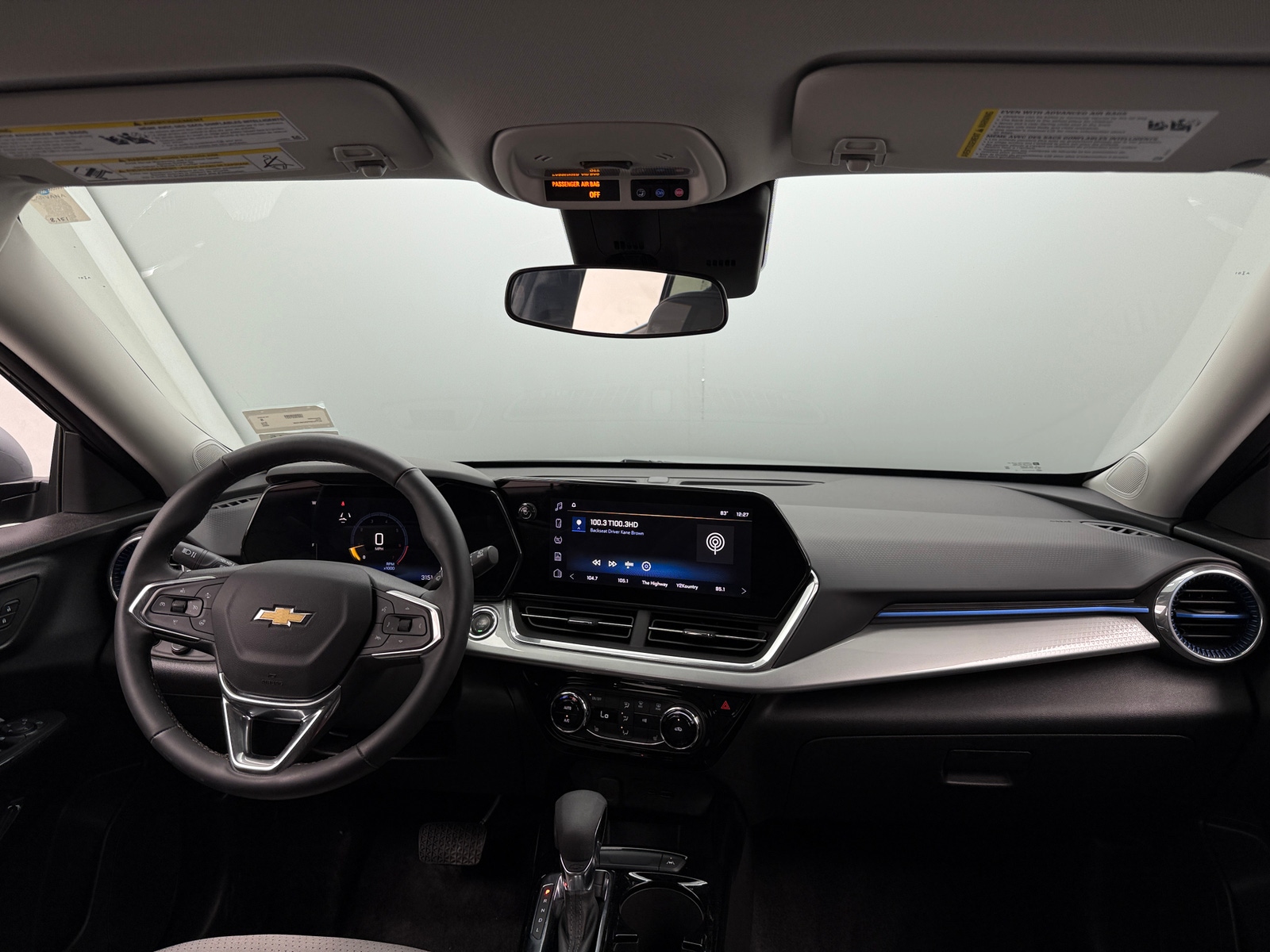 Thumbnail: 2025 Chevrolet Trax - 3