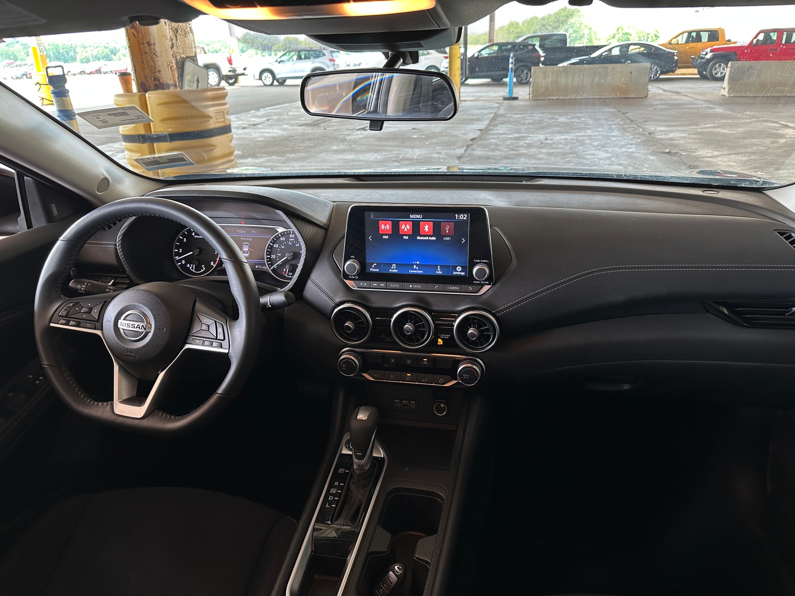 Thumbnail: 2022 Nissan Sentra - 3