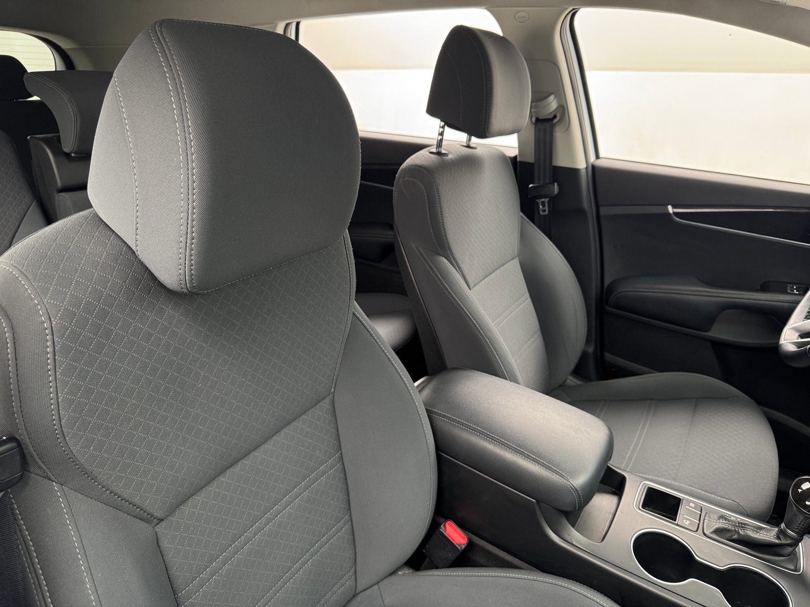 Thumbnail: 2017 Kia Sorento - 2