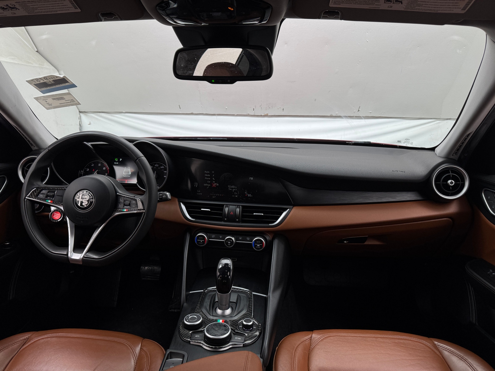 Thumbnail: 2017 Alfa Romeo Giulia - 2