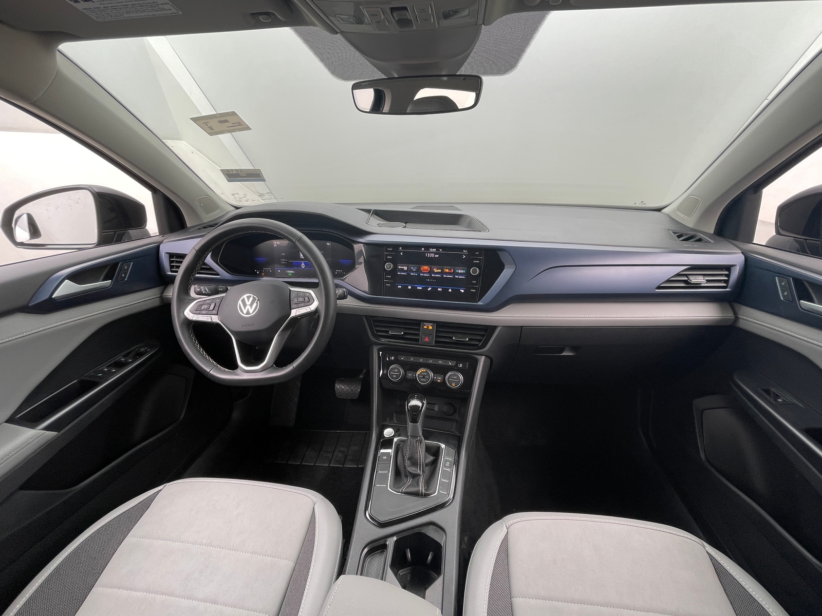 Thumbnail: 2024 Volkswagen Taos - 2