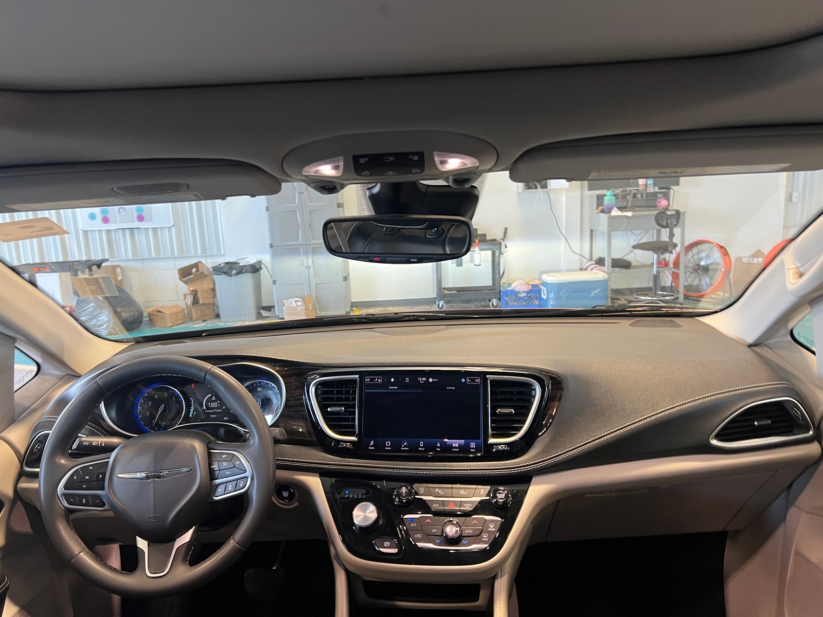 Thumbnail: 2023 Chrysler Pacifica - 2