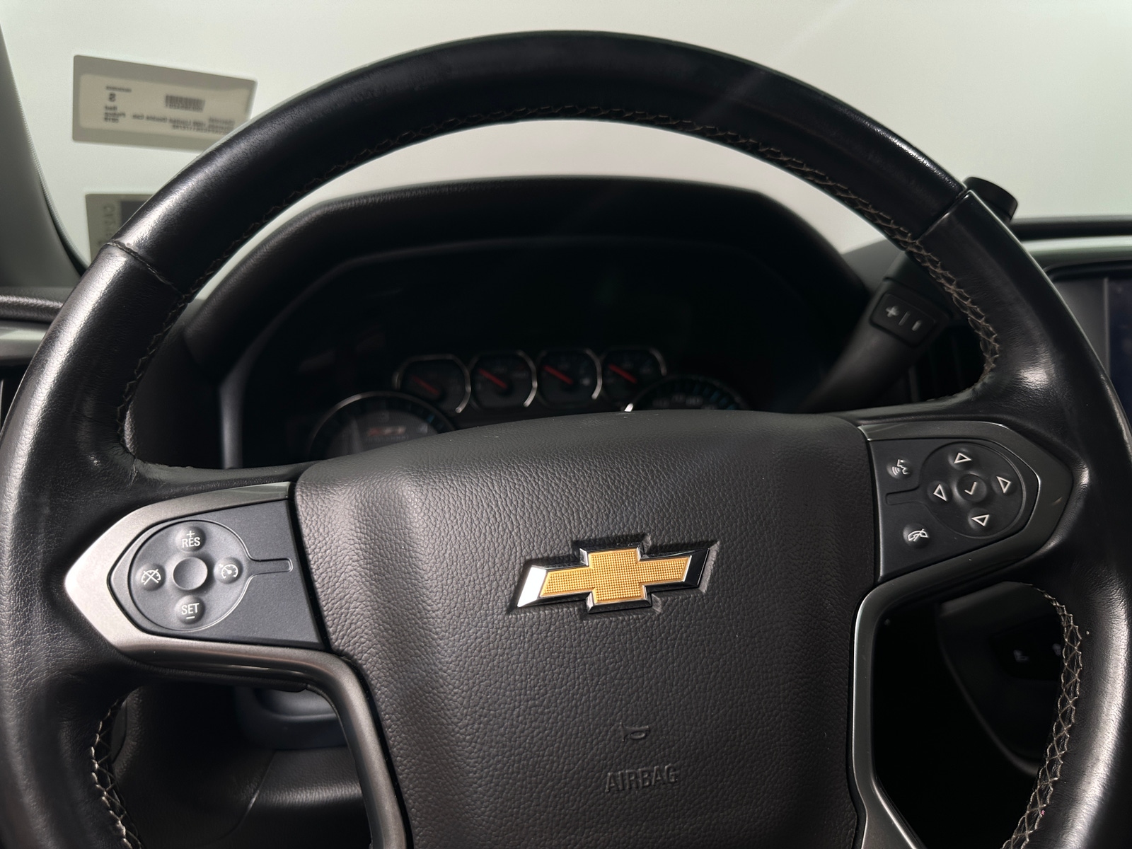 Thumbnail: 2019 Chevrolet Silverado 1500 - 5