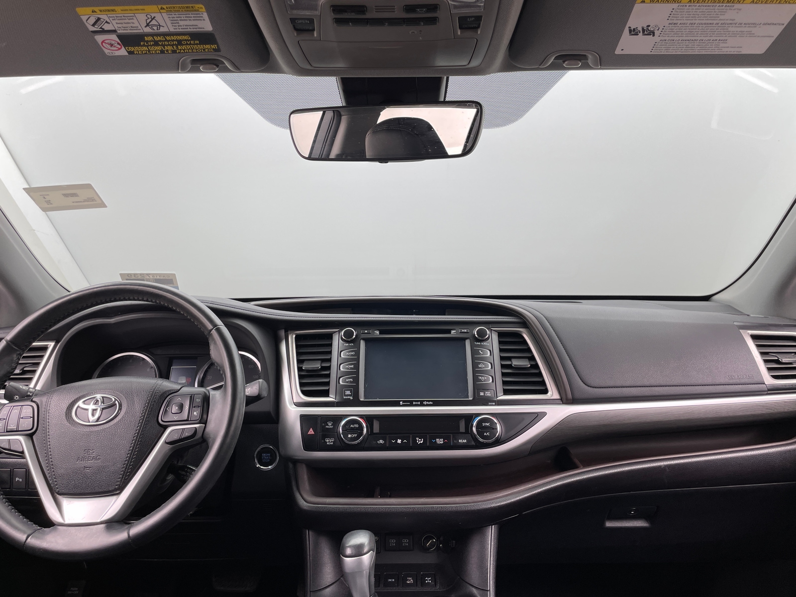 Thumbnail: 2018 Toyota Highlander - 2