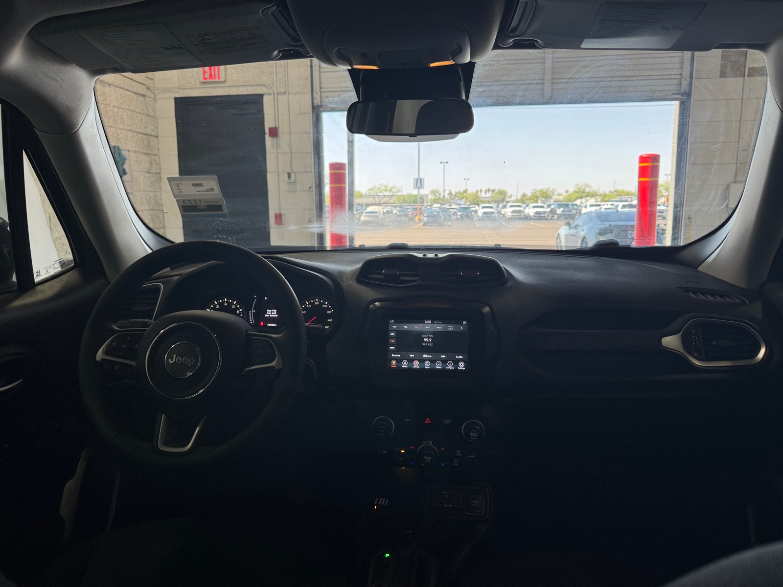 Thumbnail: 2019 Jeep Renegade - 3