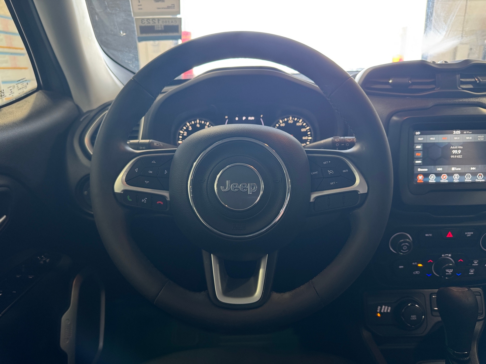 Thumbnail: 2019 Jeep Renegade - 5