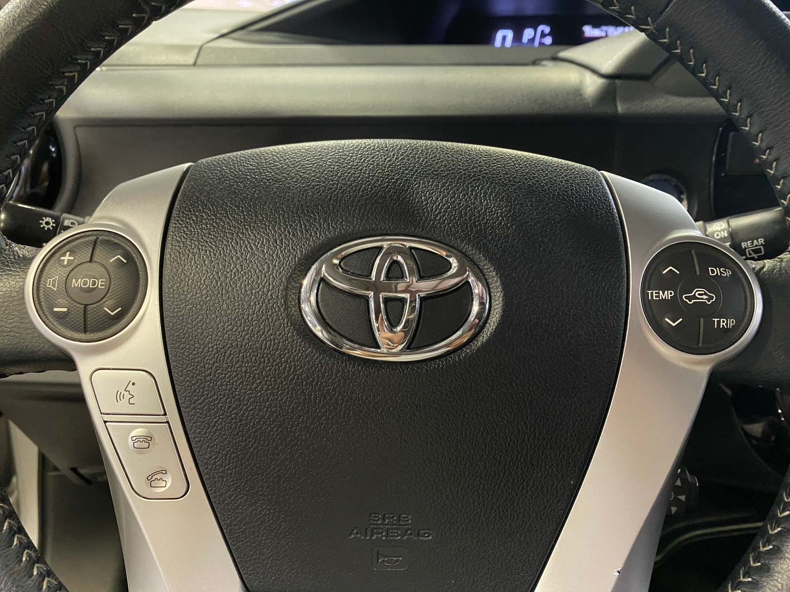 Thumbnail: 2017 Toyota Prius c - 5
