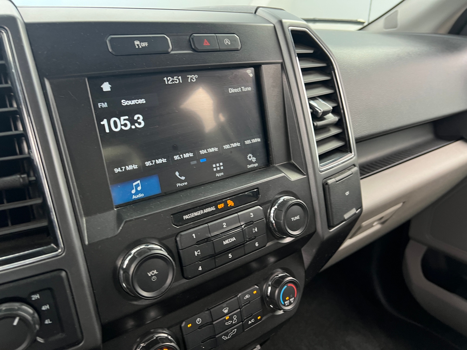 Thumbnail: 2019 Ford Econoline - 4