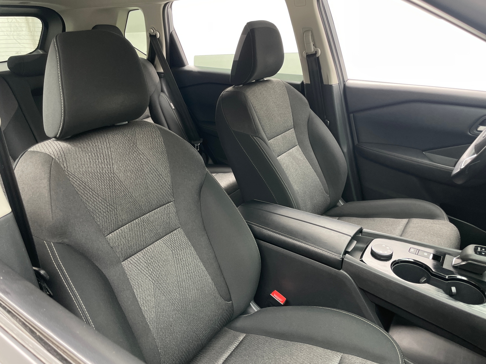 Thumbnail: 2024 Nissan Rogue - 2