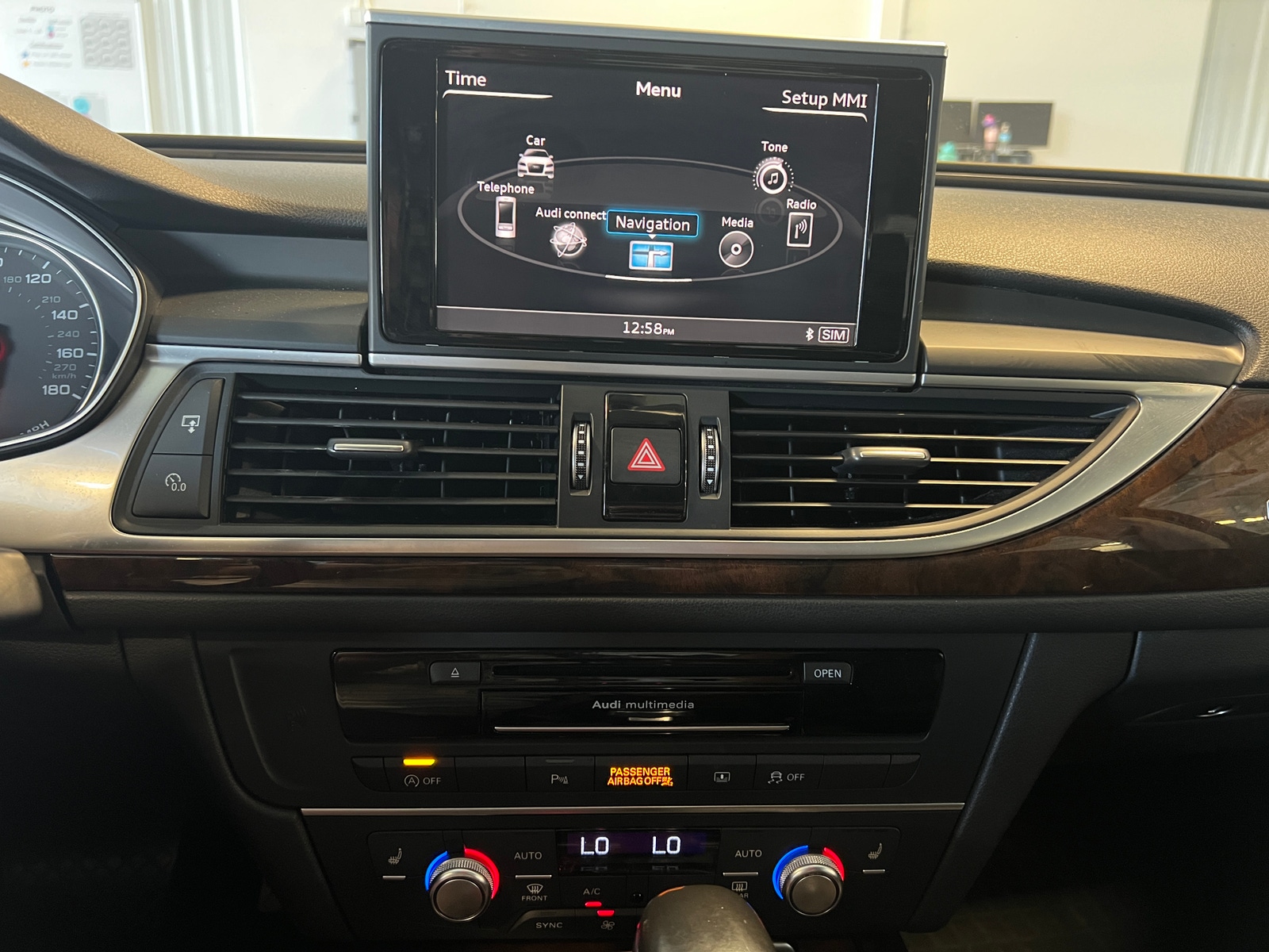 Thumbnail: 2016 Audi A6 - 3