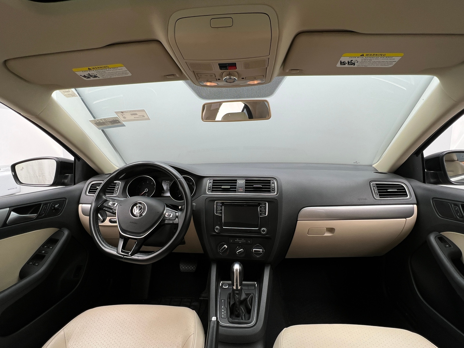 Thumbnail: 2017 Volkswagen Jetta - 2