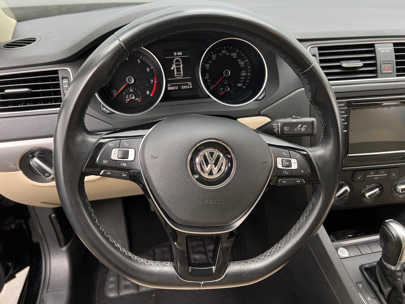 Thumbnail: 2017 Volkswagen Jetta - 4