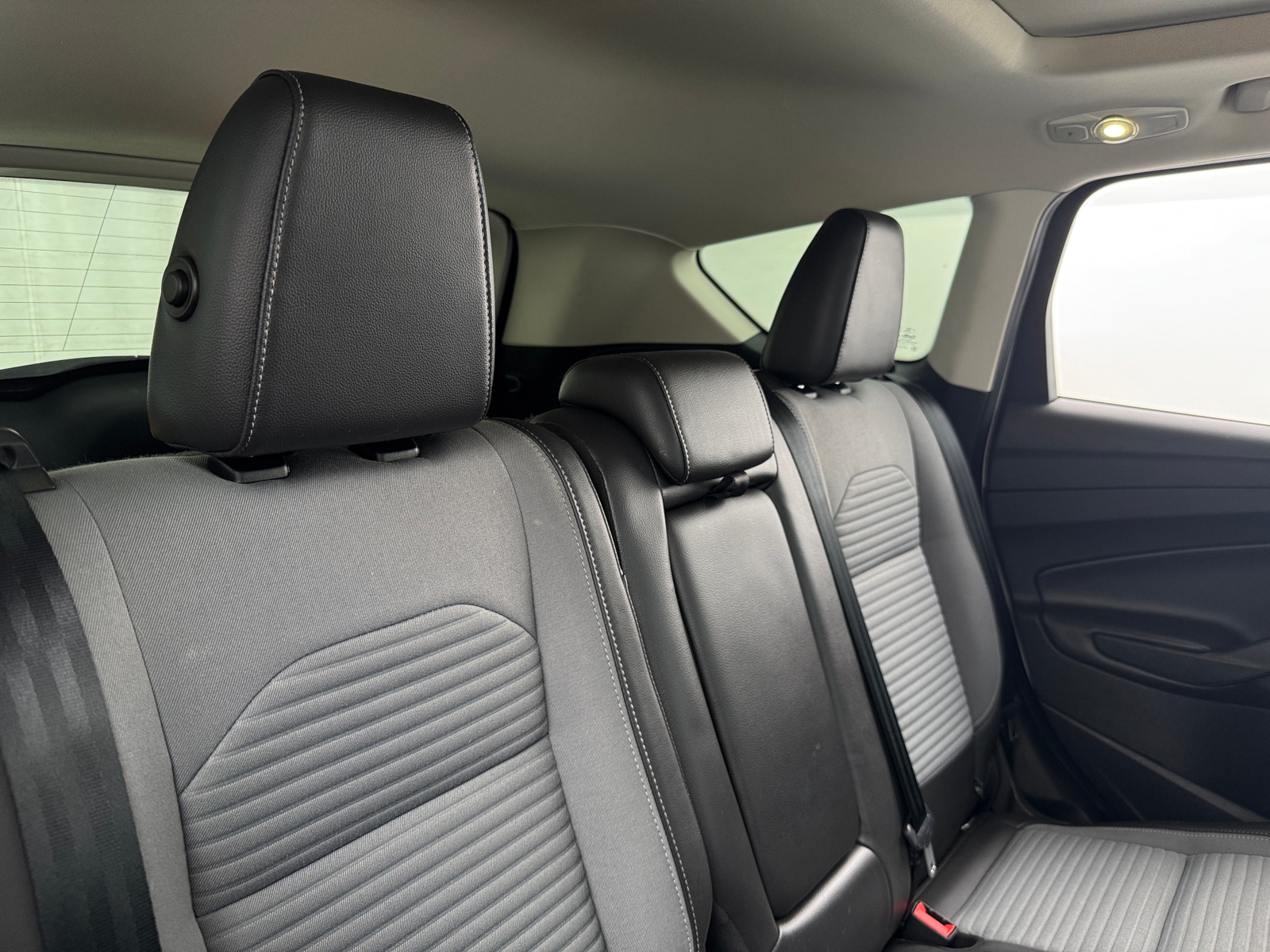 Thumbnail: 2017 Ford Escape - 5