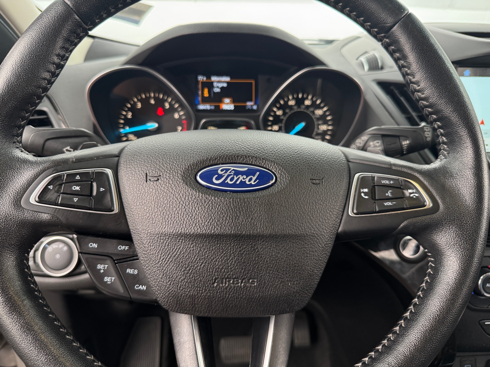 Thumbnail: 2017 Ford Escape - 4