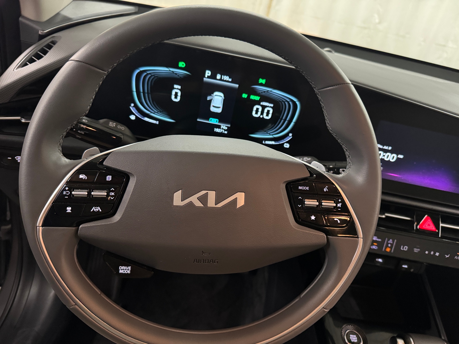 Thumbnail: 2024 Kia Niro - 5