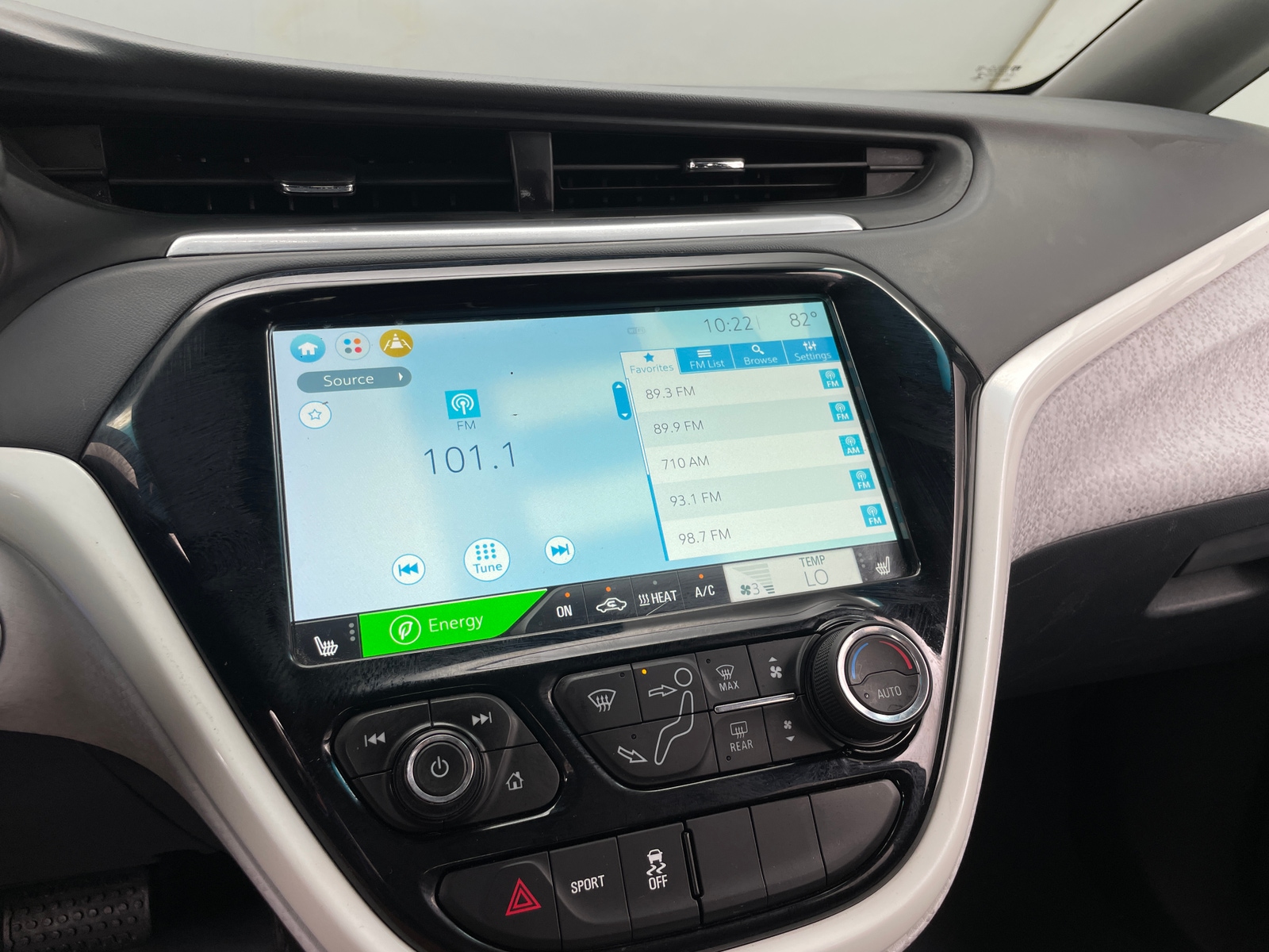 Thumbnail: 2020 Chevrolet Bolt EV - 3