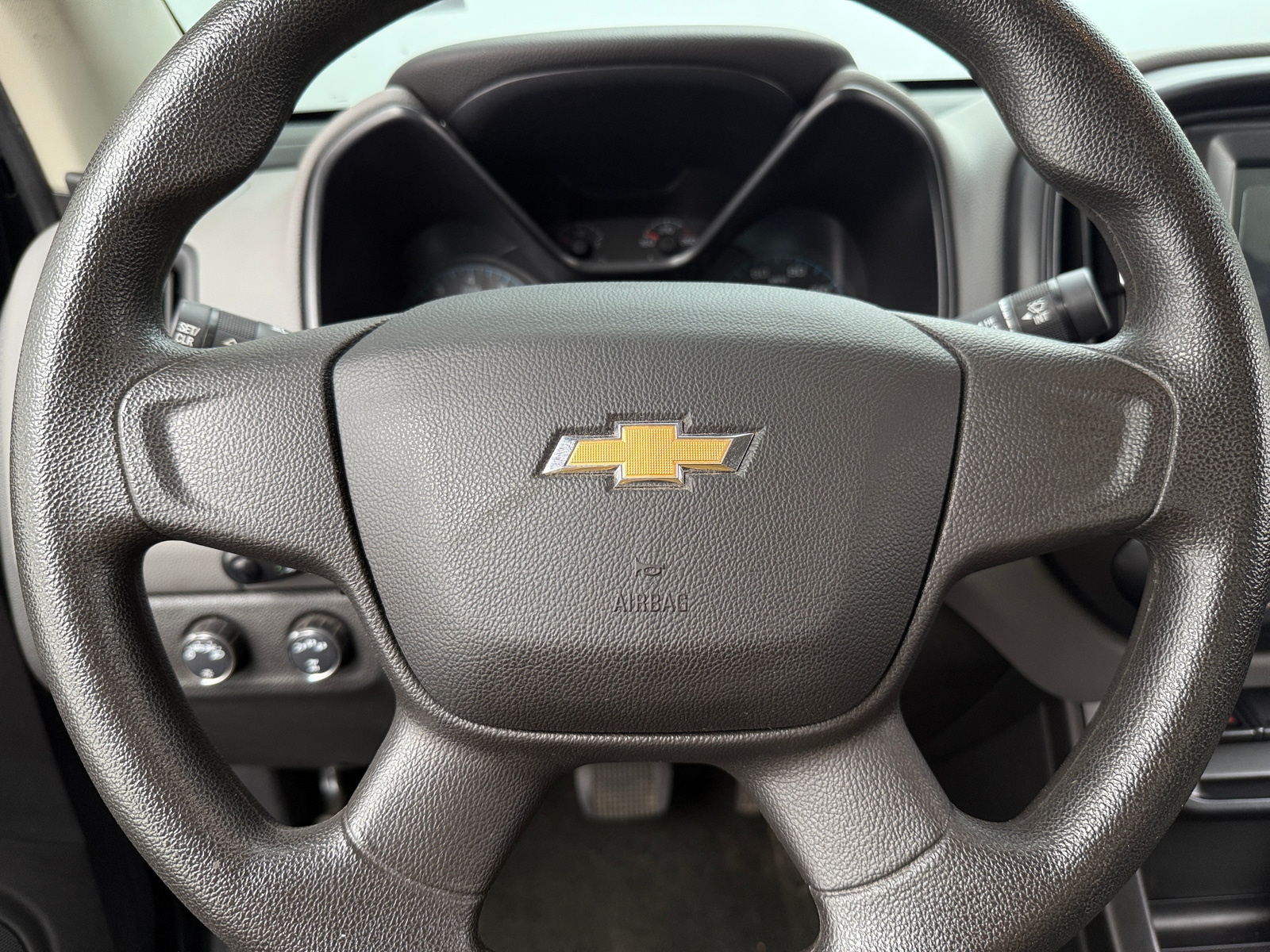 Thumbnail: 2017 Chevrolet Colorado - 5