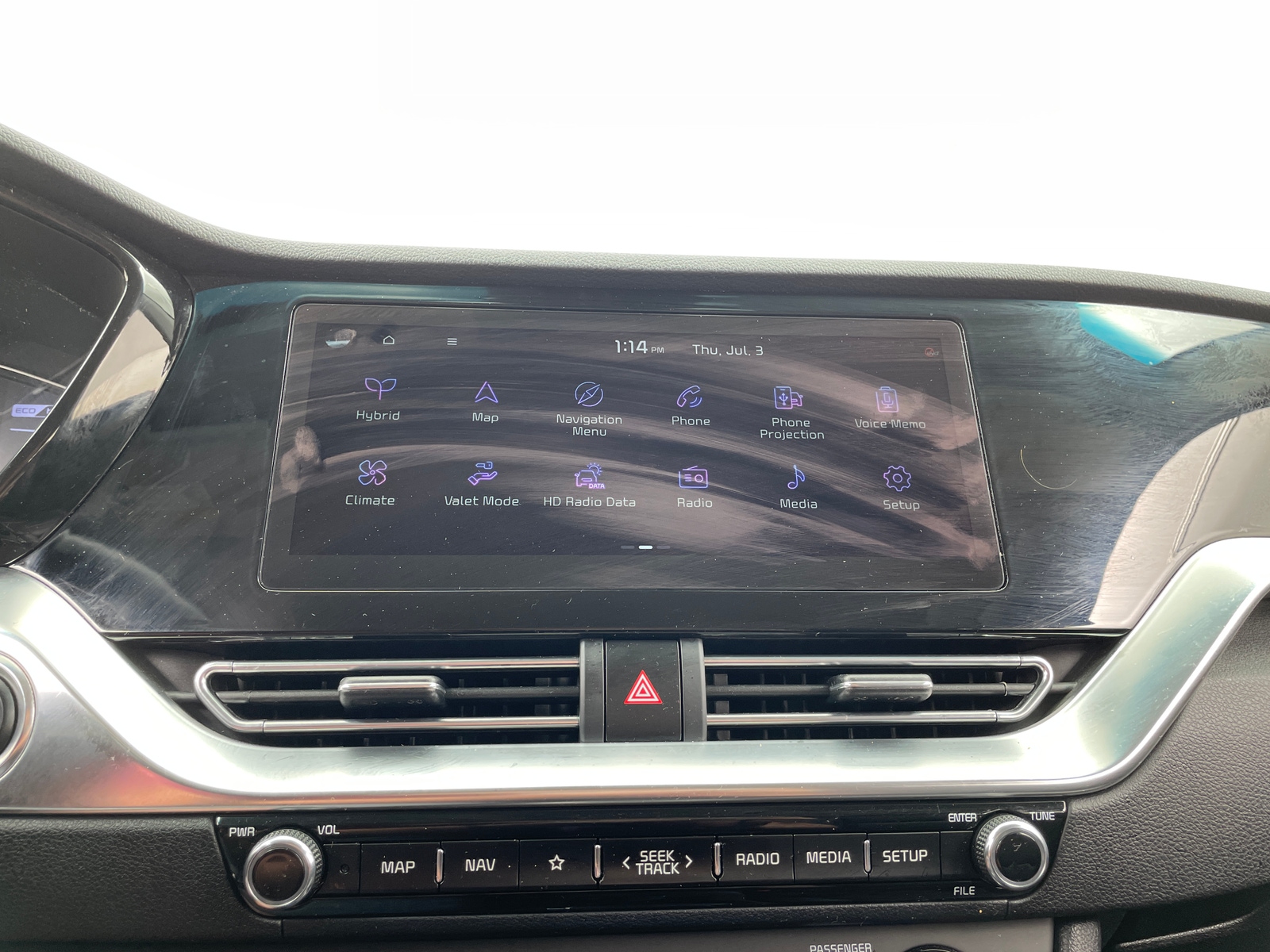 Thumbnail: 2022 Kia Niro - 3