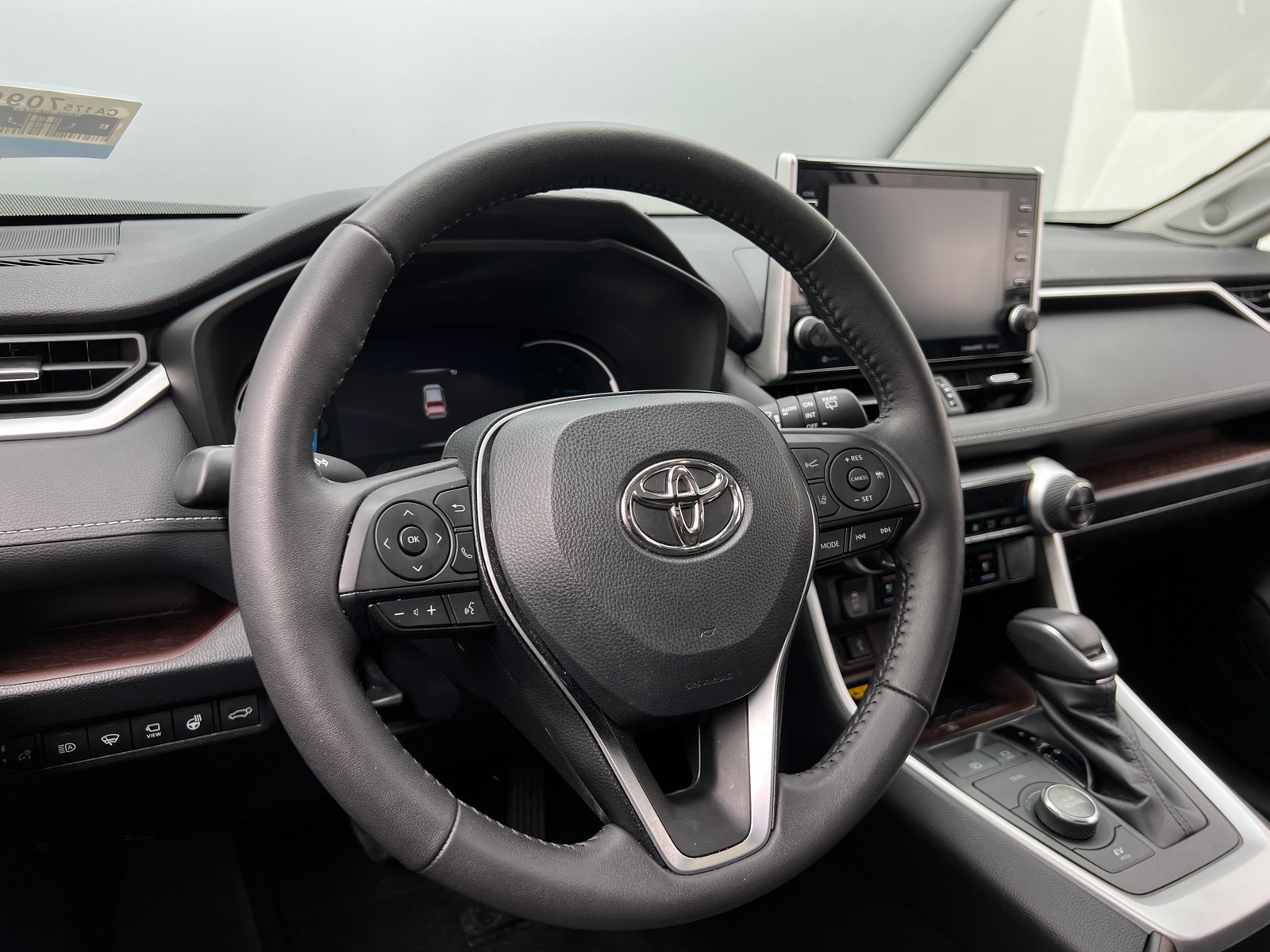 Thumbnail: 2022 Toyota RAV4 - 5
