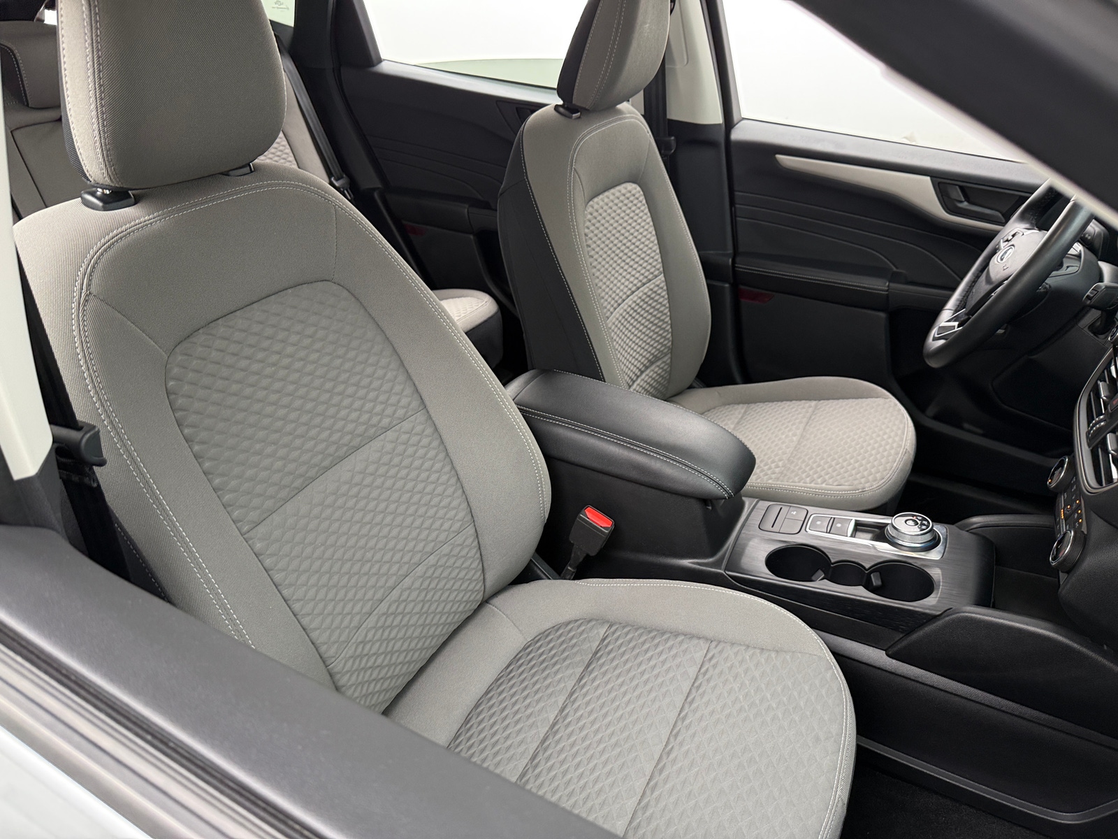 Thumbnail: 2022 Ford Escape - 2