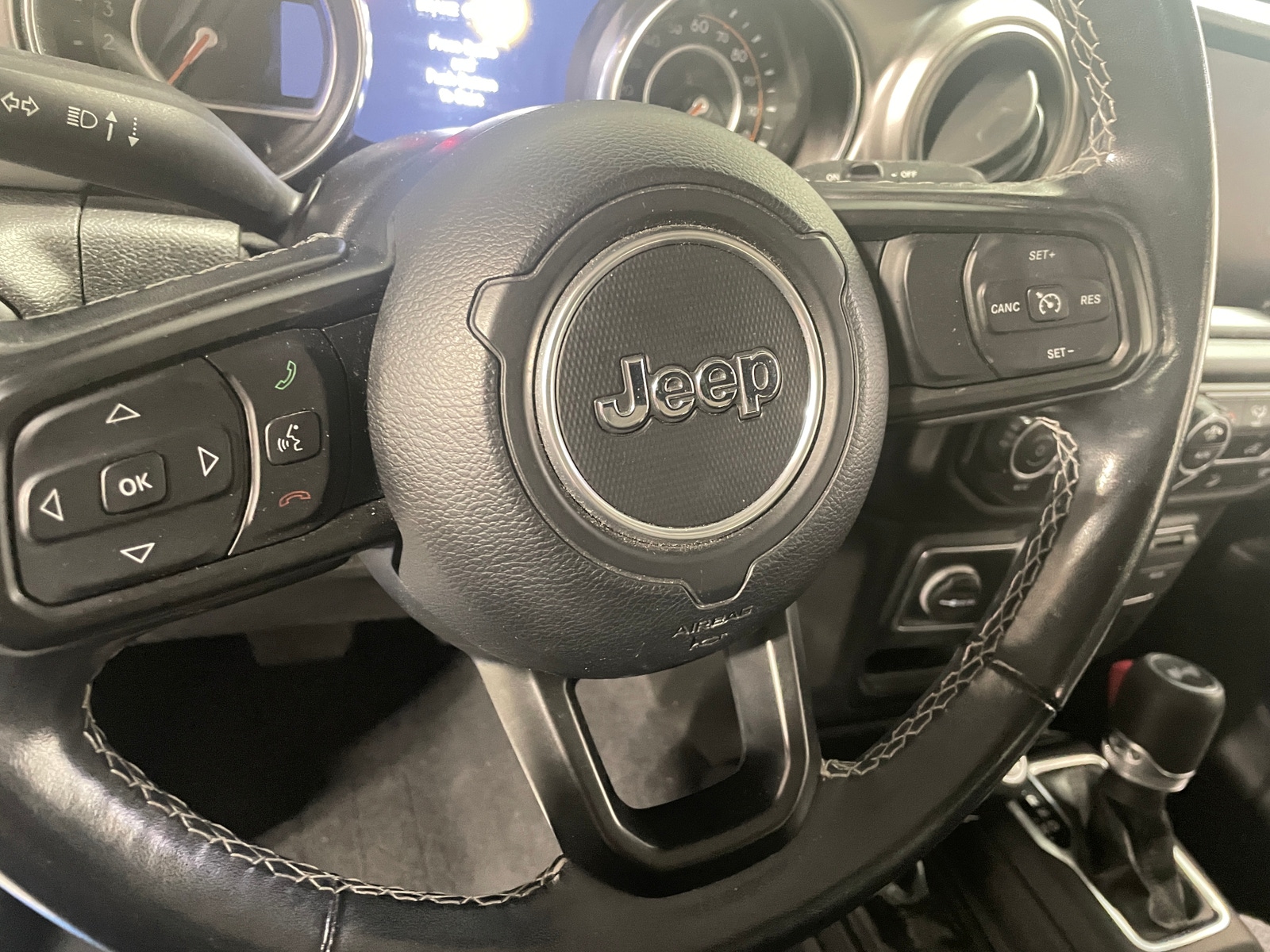 Thumbnail: 2021 Jeep Wrangler - 5