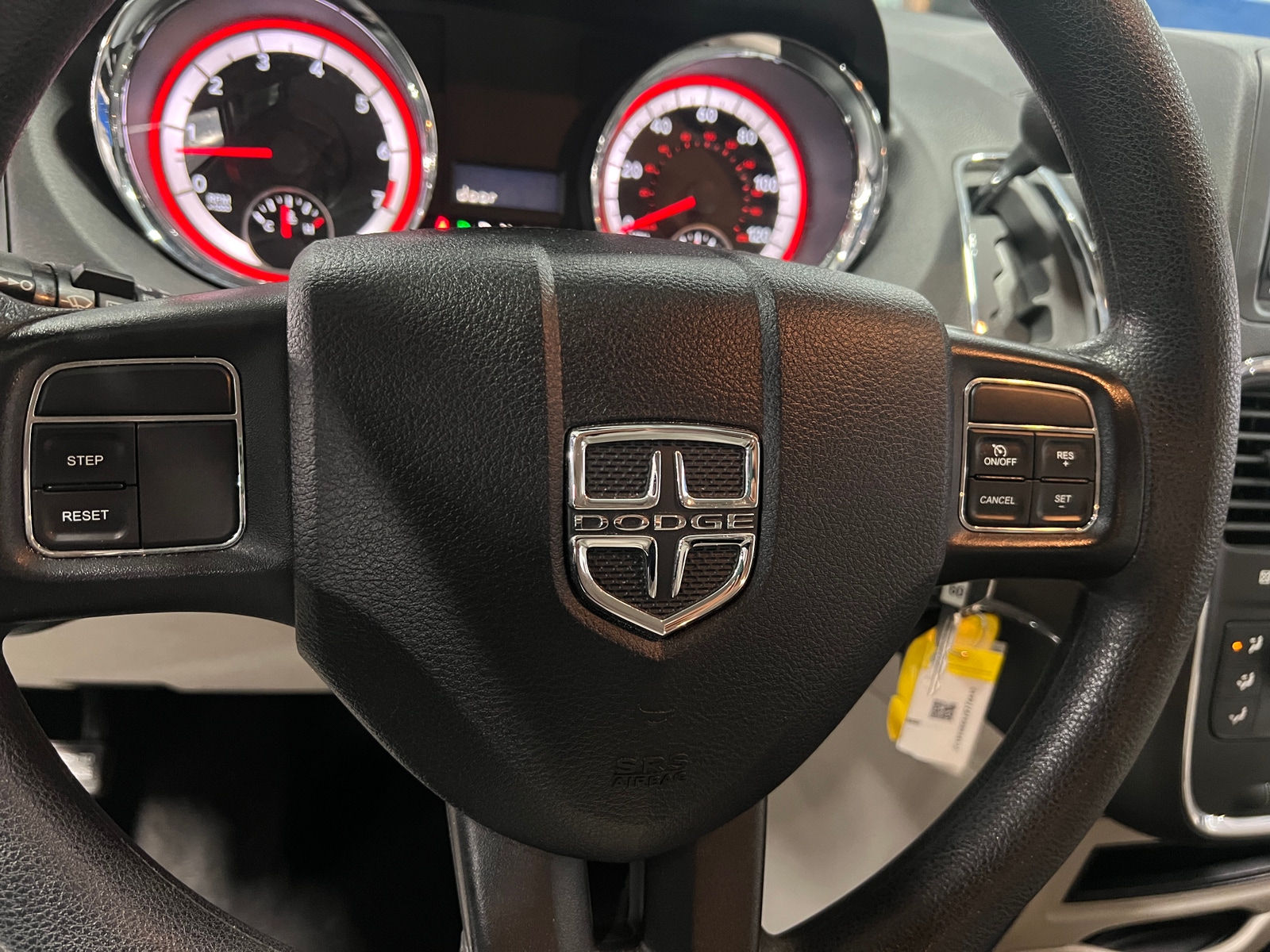 Thumbnail: 2018 Dodge Grand Caravan - 5